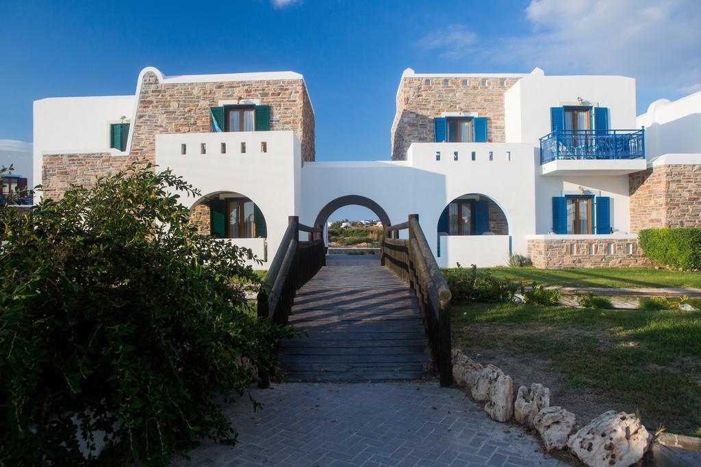 Plaza Beach Hotel Плака Экстерьер фото