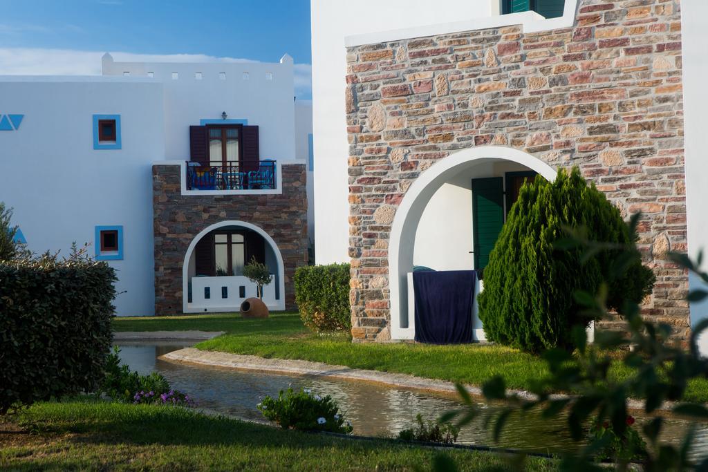 Plaza Beach Hotel Плака Экстерьер фото