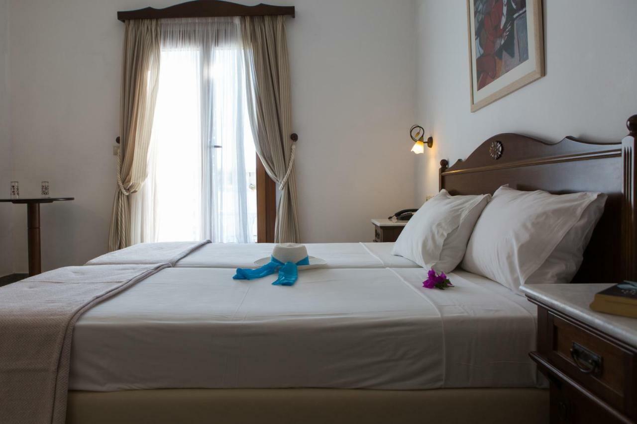 Plaza Beach Hotel Плака Экстерьер фото