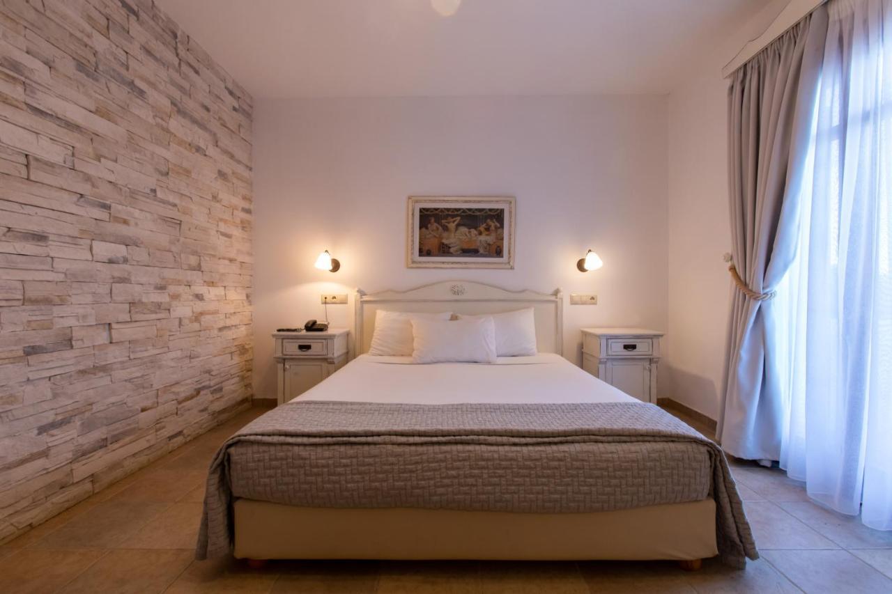 Plaza Beach Hotel Плака Экстерьер фото